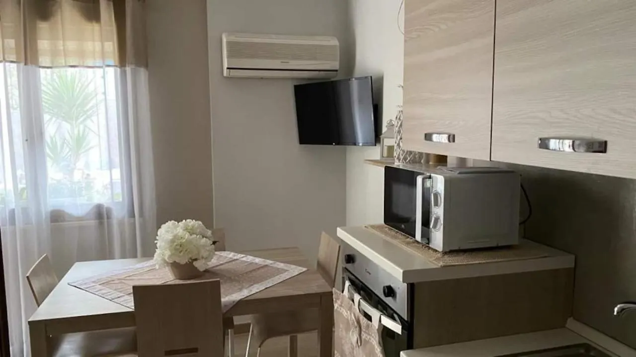 Casa vacanze Rebecca Chia Italia